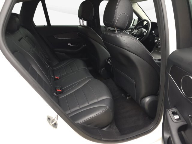 Used 2022 Mercedes-Benz GLC 300 4MATIC image 36