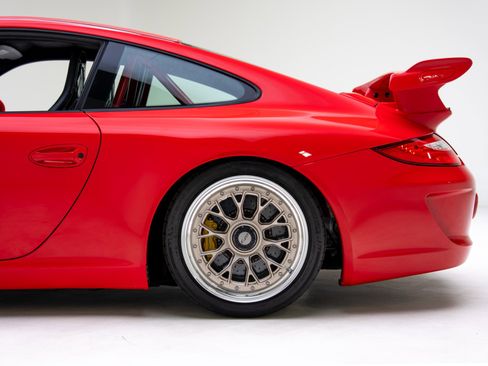 Used 2010 Porsche 911 GT3 image 17