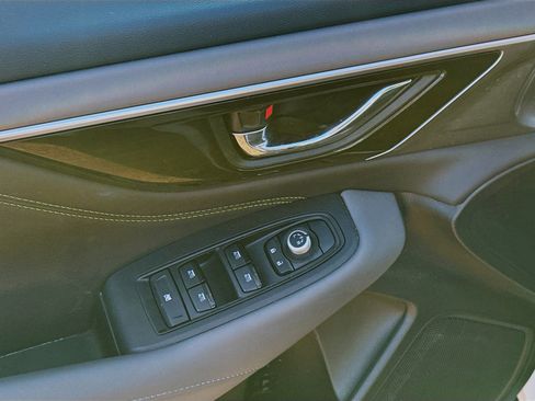 Certified 2024 Subaru Outback Onyx Edition image 23