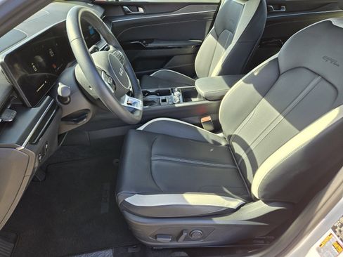 Certified 2025 Kia K5 GT-Line image 11