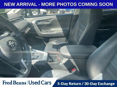 Used 2020 Toyota RAV4 Limited w/ All Weather Liner Package AWD/4WD image 9