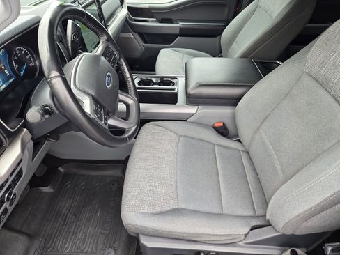 Used 2022 Ford F150 XLT w/ Equipment Group 302A High image 16