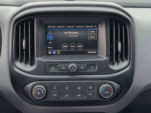 Used 2021 Chevrolet Colorado W/T w/ WT Convenience Package RWD image 16