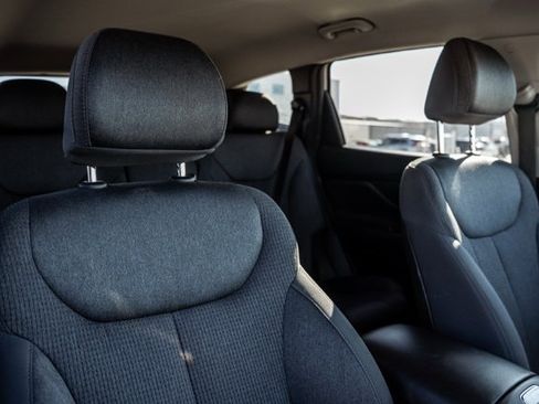 Used 2023 Hyundai Santa Fe SEL image 26