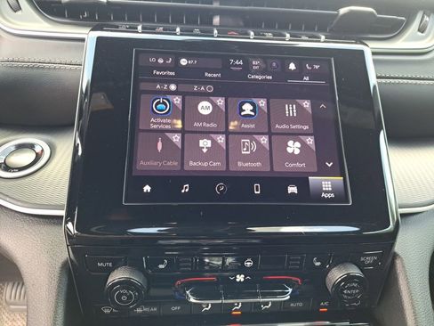 New 2025 Jeep Grand Cherokee L Altitude image 8