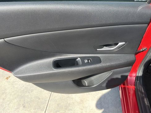 Used 2023 Hyundai Elantra SE w/ Cargo Package FWD image 25