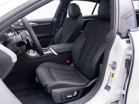 New 2026 BMW M850i xDrive AWD/4WD image 18