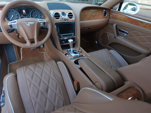 Used 2014 Bentley Flying Spur W12 AWD/4WD image 16