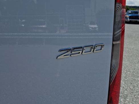 Used 2026 Mercedes-Benz Sprinter 2500 image 28