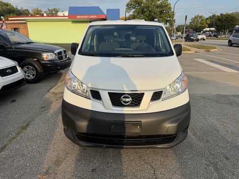 Used 2019 Nissan NV200 S image 4