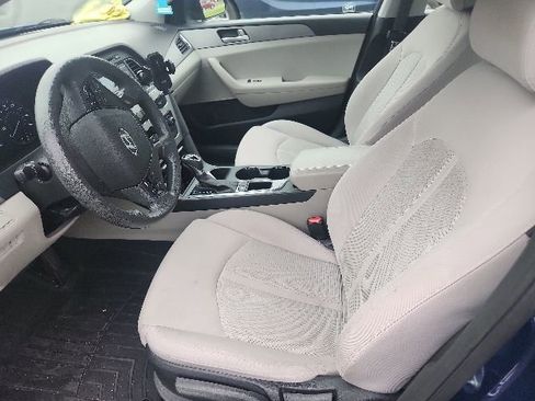 Used 2015 Hyundai Sonata SE FWD image 7
