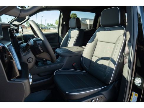 New 2026 GMC Sierra 1500 AT4X AWD/4WD image 12