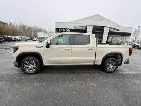 New 2026 GMC Sierra 1500 SLE w/ Max Trailering Package image 2