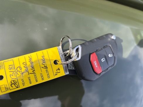 Used 2022 Jeep Wrangler Unlimited Sahara 4xe image 41