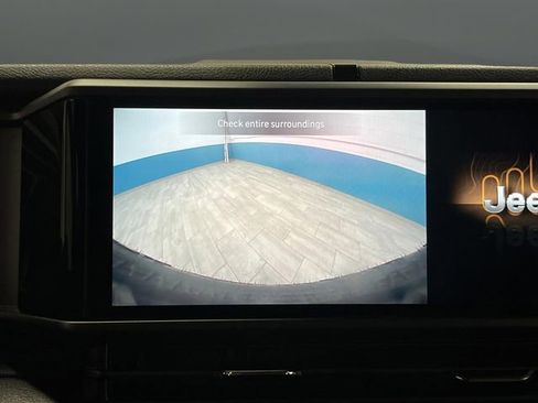 Certified 2024 Jeep Wrangler Willys image 8