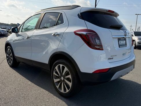 Used 2018 Buick Encore Essence FWD image 5