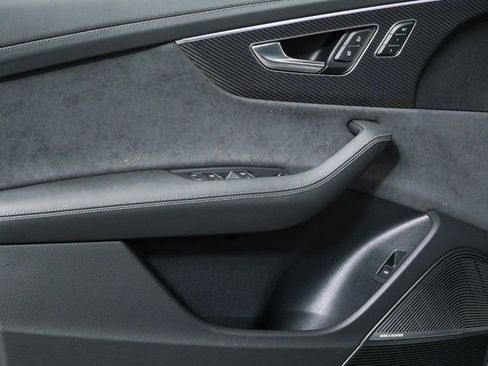 New 2026 Audi SQ8 Prestige image 6