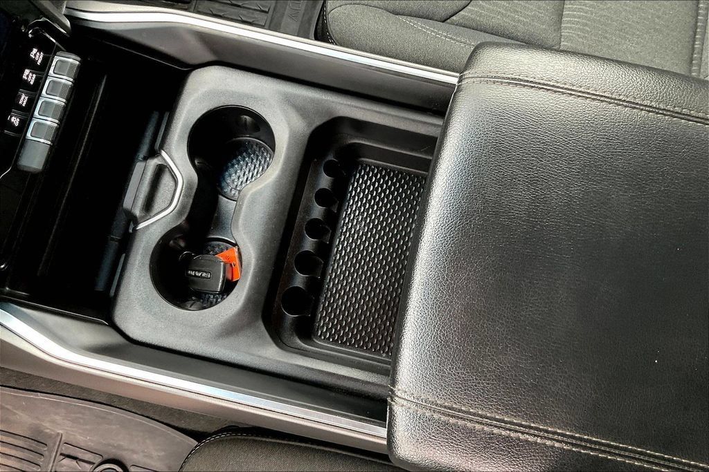 Used 2024 RAM 1500 Big Horn AWD/4WD image 19