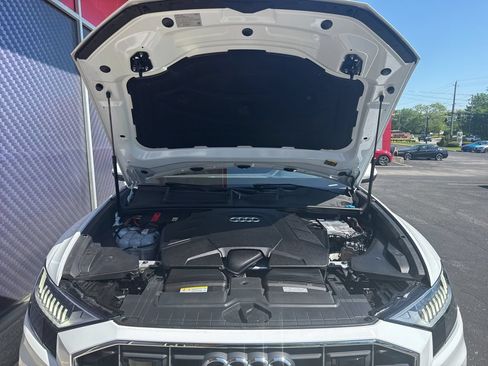 Used 2023 Audi Q8 Premium w/ Convenience Package AWD/4WD image 21