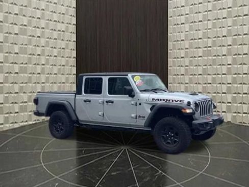 Certified 2023 Jeep Gladiator Mojave w/ Cold Weather Group AWD/4WD image 3