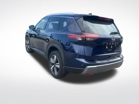 Certified 2024 Nissan Rogue SL image 4