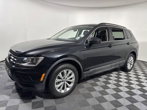 Used 2018 Volkswagen Tiguan image 12