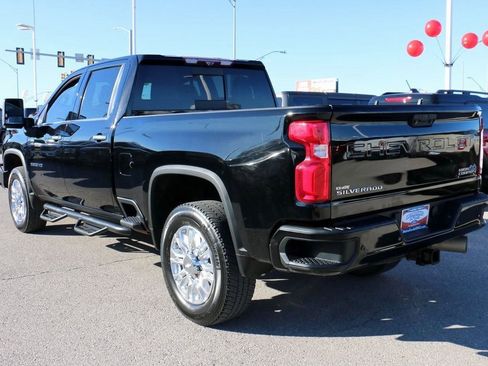 Used 2020 Chevrolet Silverado 2500 High Country w/ Z71 Off-Road Package image 7