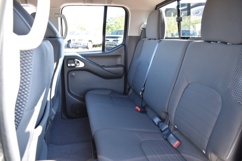 Used 2019 Nissan Frontier PRO-4X AWD/4WD image 28