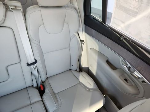 New 2026 Volvo XC90 B6 Ultra w/ Protection Package image 15
