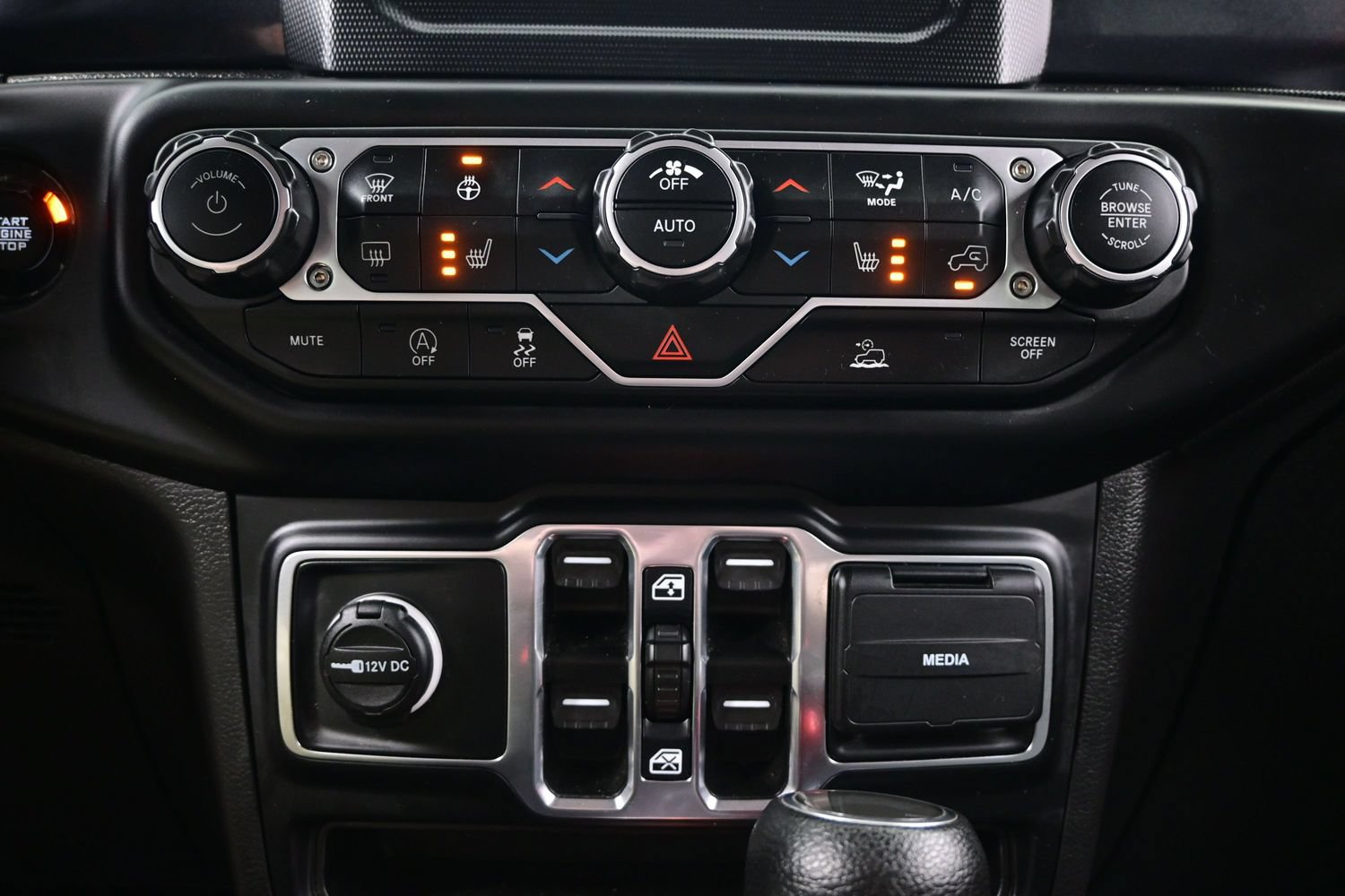 Used 2023 Jeep Wrangler Unlimited Sport AWD/4WD image 21