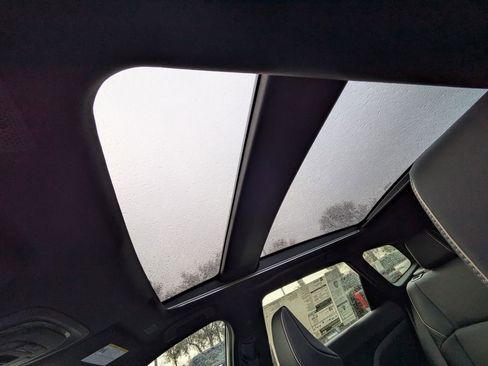 New 2026 Toyota Crown Signia Limited image 22