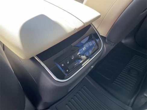 New 2026 Nissan Armada Platinum Reserve image 8