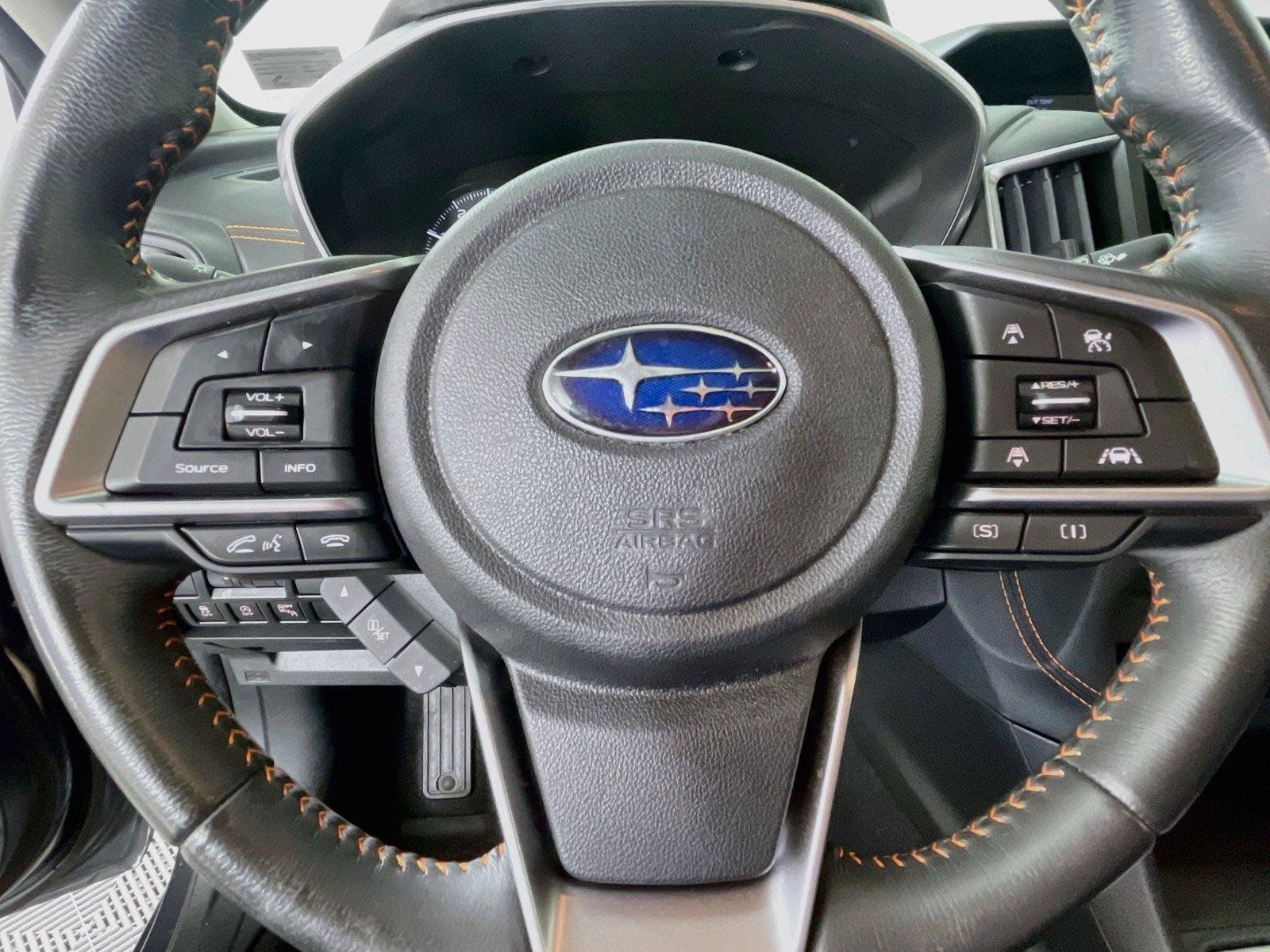 Used 2020 Subaru Crosstrek 2.0i Premium w/ Moonroof Package 2 AWD/4WD image 14