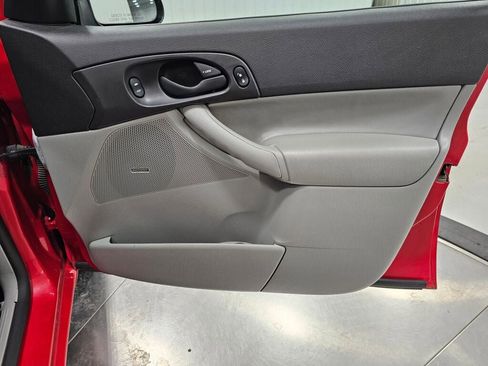 Used 2006 Ford Focus S image 23