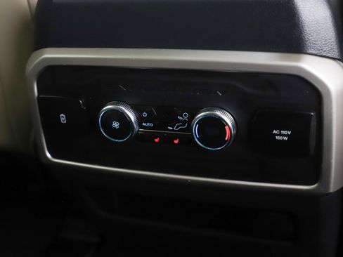Used 2024 Ford Expedition Max Limited AWD/4WD image 19
