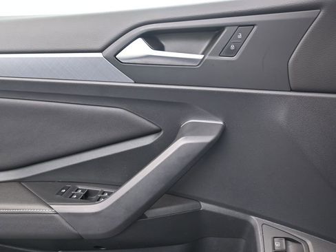 Used 2023 Volkswagen Jetta SE FWD image 16