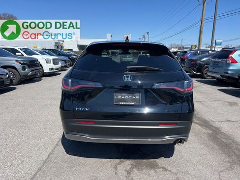 Used 2024 Honda HR-V Sport image 4