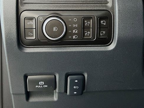 New 2026 Ford F350 Platinum image 19