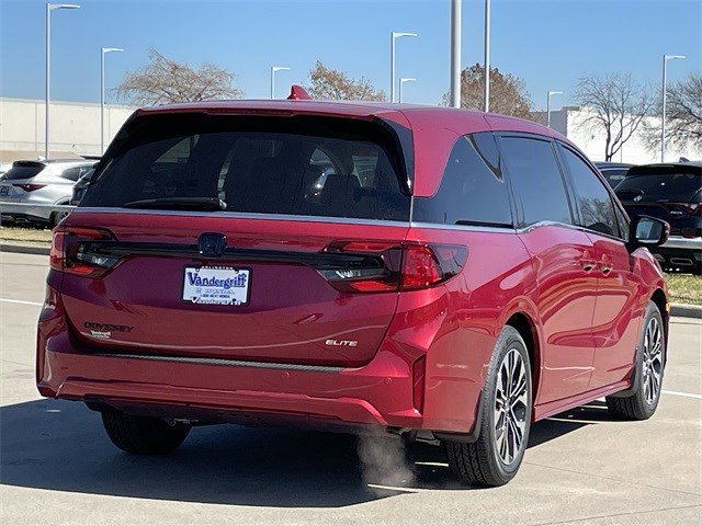 New 2027 Honda Odyssey Elite image 4