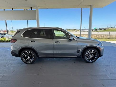 Used 2025 BMW X5 xDrive40i w/ Premium Package AWD/4WD image 5