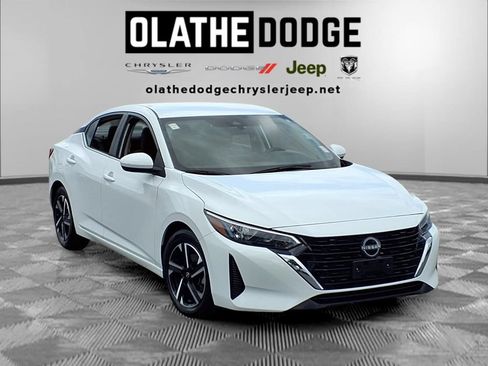 Used 2024 Nissan Sentra SV FWD image 30