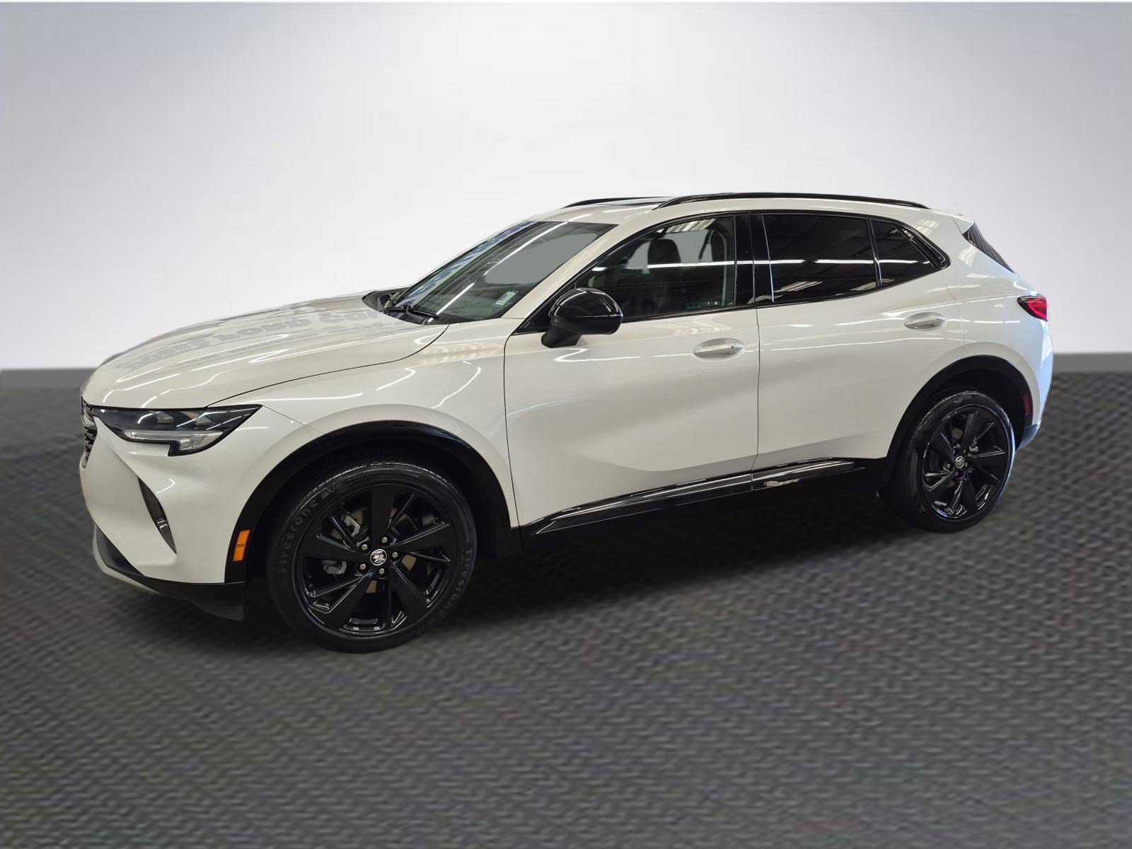Used 2023 Buick Envision Essence w/ Sport Touring Package FWD image 2