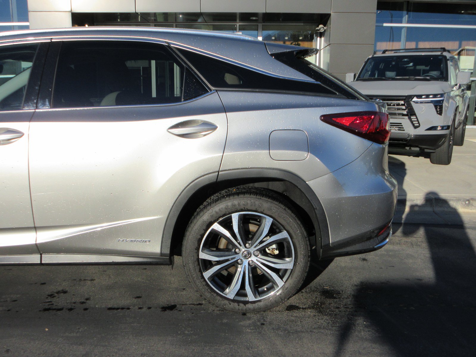 Used 2022 Lexus RX 450h AWD w/ Premium Package image 4
