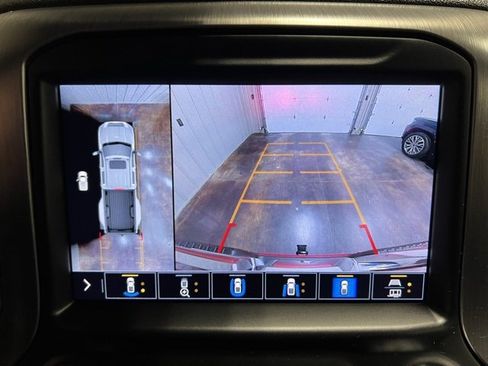 Used 2022 GMC Sierra 3500 Denali image 37