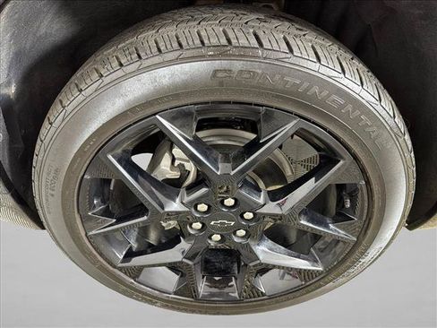 Used 2024 Chevrolet Traverse RS AWD/4WD image 13
