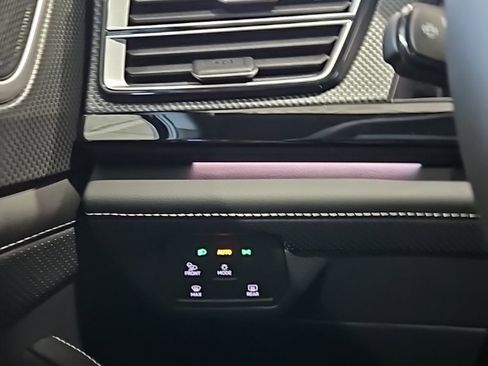 New 2026 Volkswagen Atlas Cross Sport SEL Premium R-Line image 37