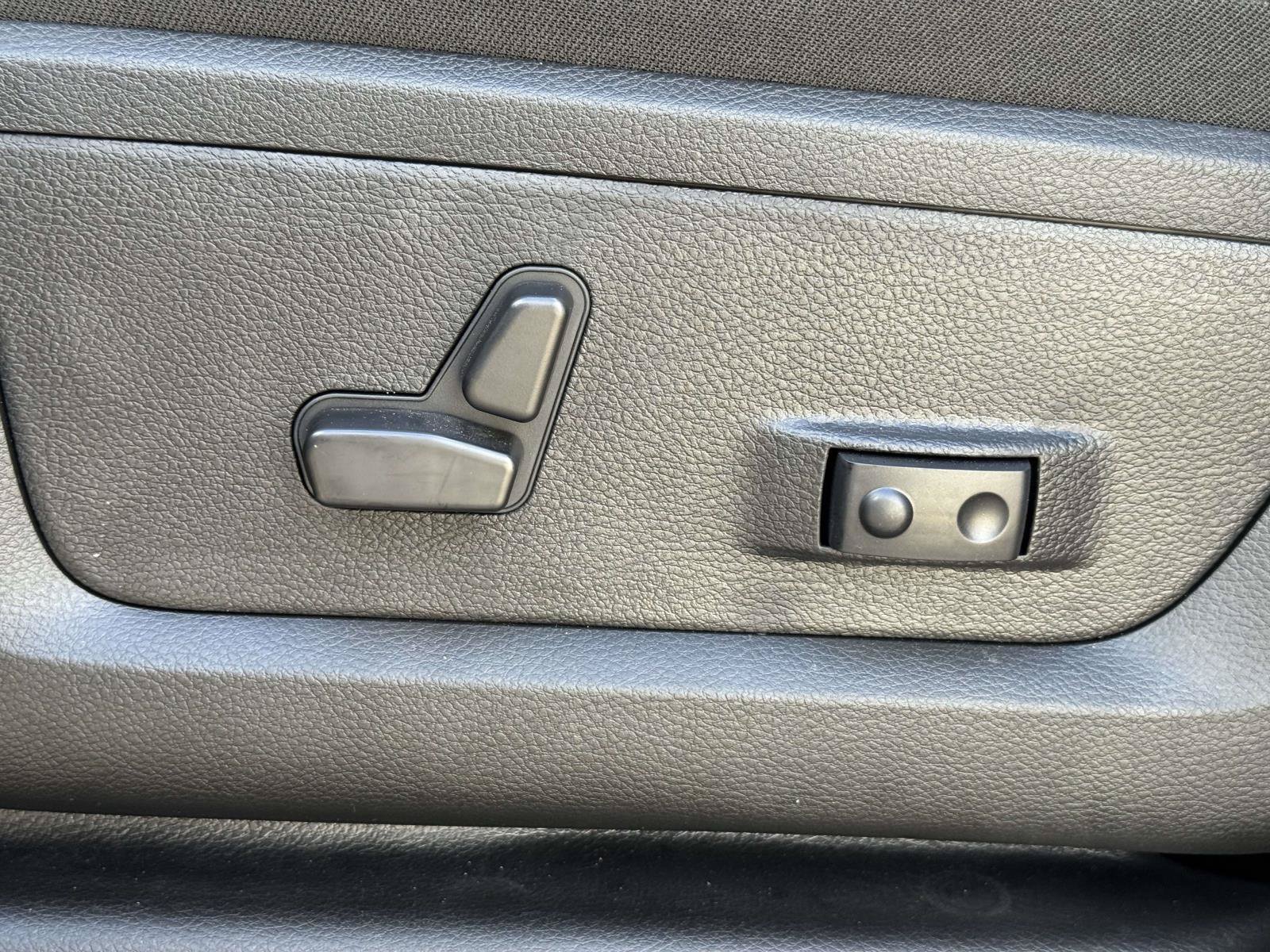 Used 2026 RAM 2500 Big Horn AWD/4WD image 24