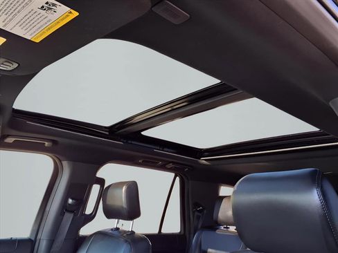 Used 2020 Ford Expedition XLT w/ Equipment Group 202A image 6