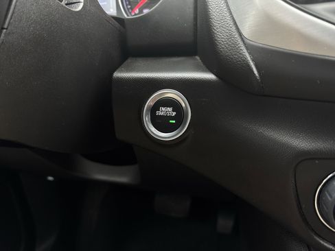 Certified 2024 GMC Terrain SLE w/ Driver Convenience Package image 17