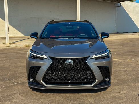 Used 2025 Lexus NX 350 F Sport AWD/4WD image 4